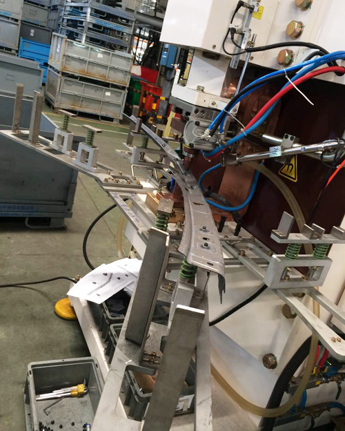 安嘉電容儲能式凸焊機本特勒現場