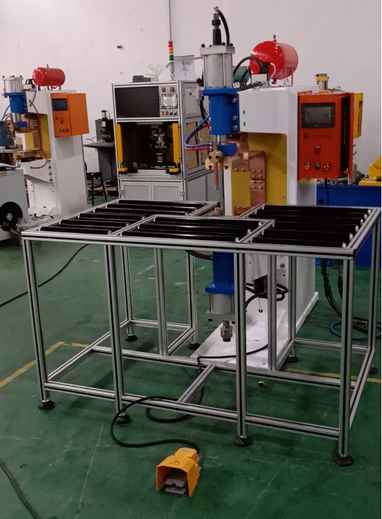 電池鋁箱點(diǎn)焊機(jī),鋁盒點(diǎn)焊機(jī)