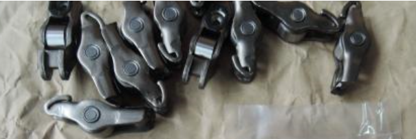 汽車發(fā)動(dòng)機(jī)搖臂自動(dòng)焊接線,發(fā)動(dòng)機(jī)搖臂自動(dòng)點(diǎn)焊機(jī)